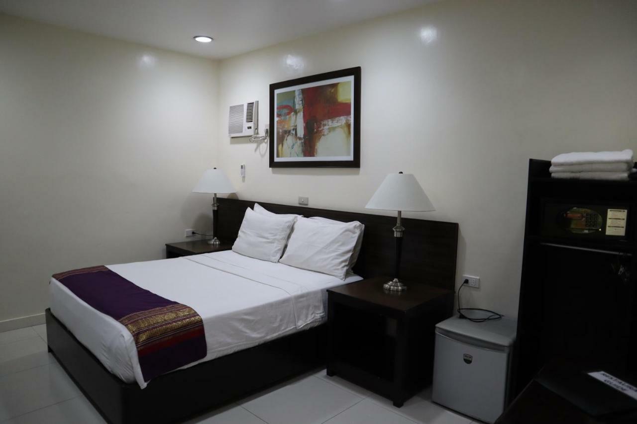 Domicilio Lorenzo Davao City Exterior foto