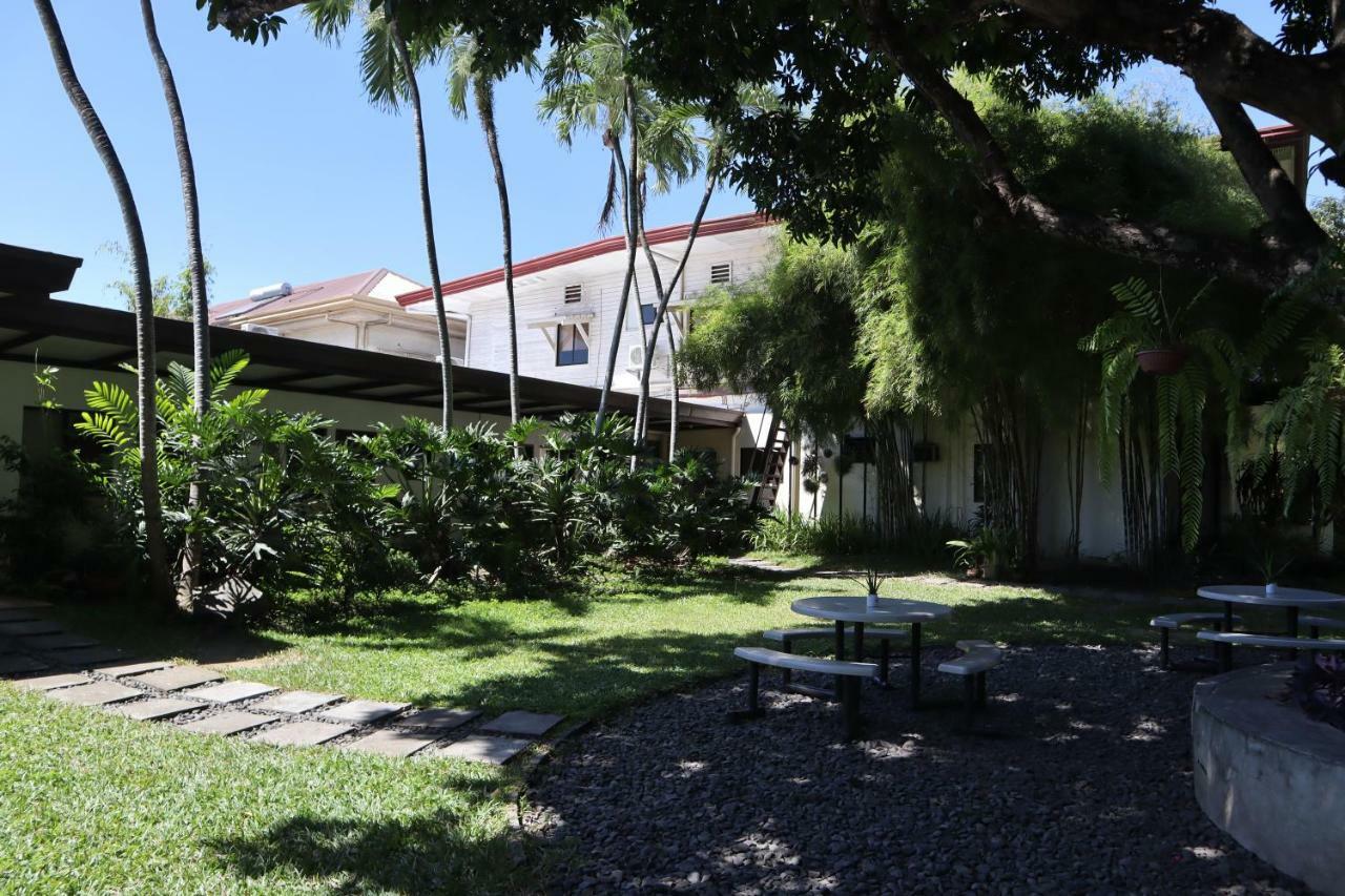 Domicilio Lorenzo Davao City Exterior foto